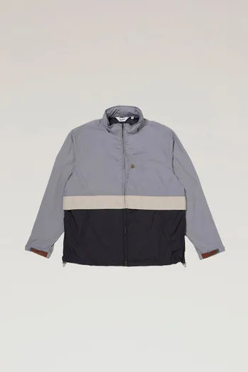 Giacca in nylon Ripstop con cappuccio richiudibile                                                                              