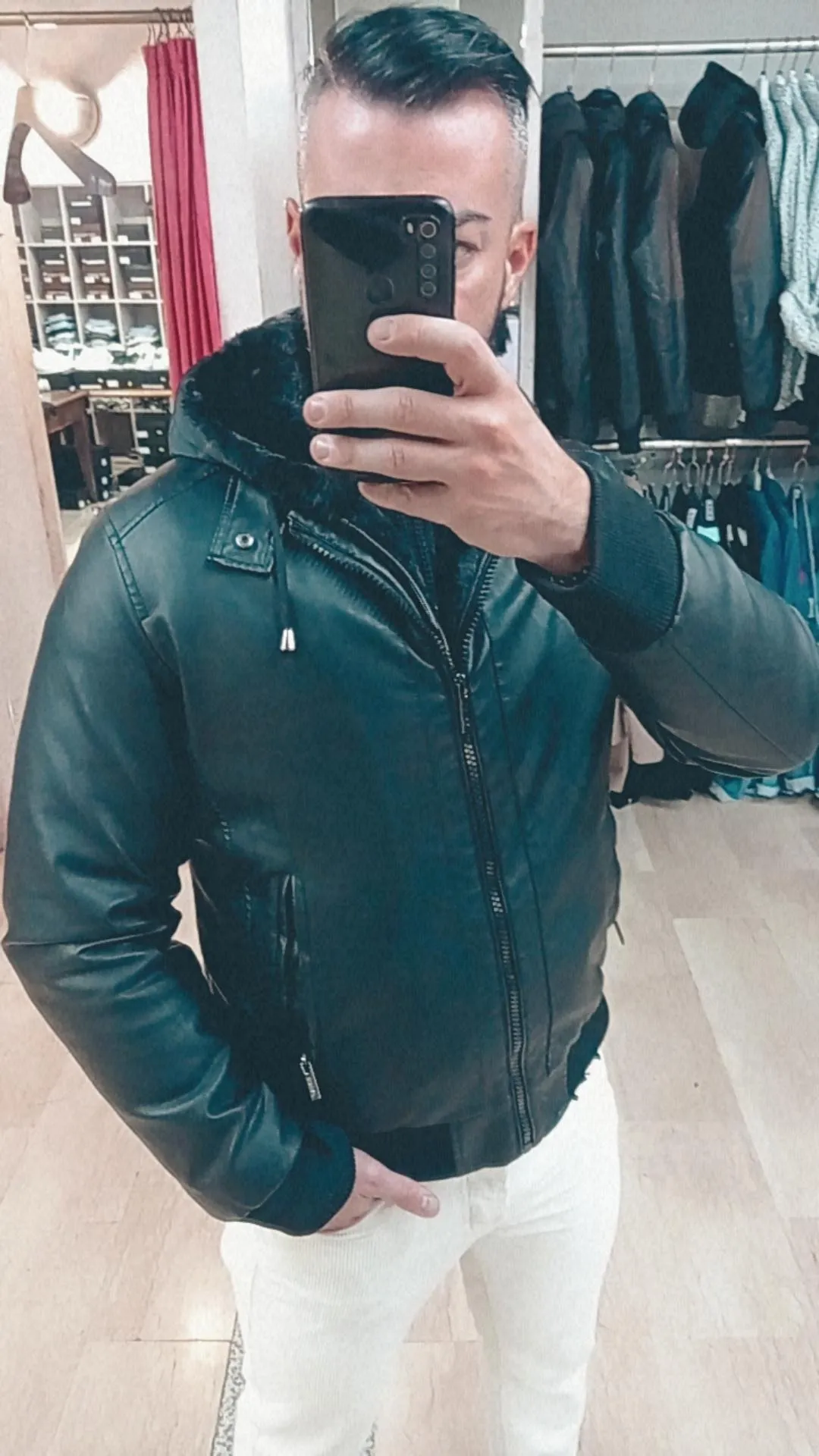 GIUBBOTTO OVER D INVERNALE REGULAR FIT IN SIMILPELLE CON FINTO GILET IN MONTONE ECOLOGICO REMOVIBILE ****