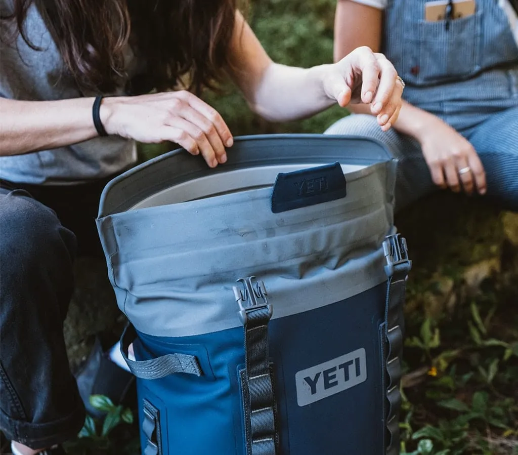 HOPPER BACKPACK M20 SOFT COOLER