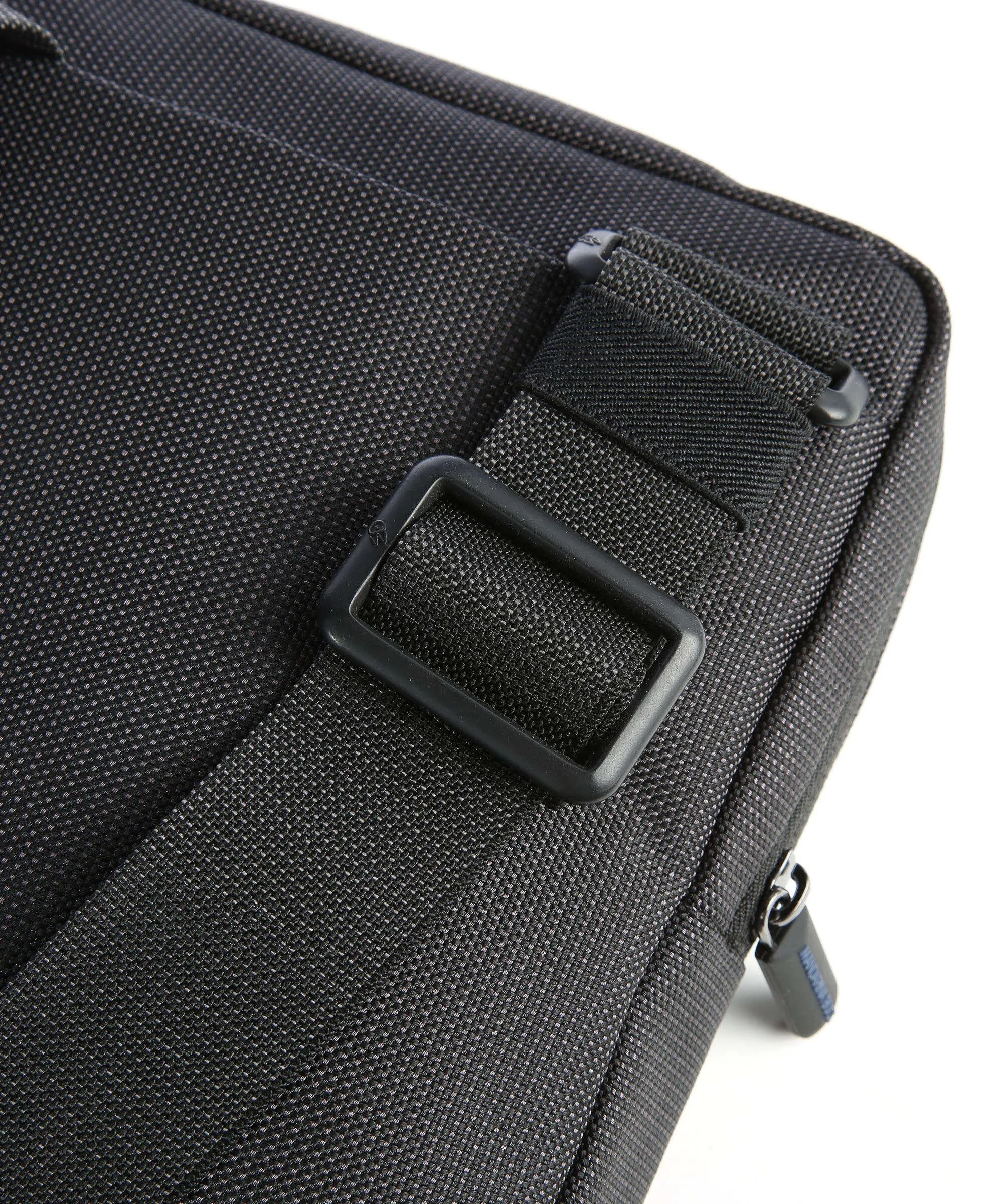  Mandarina Duck District Borsa a tracolla poliestere nero  