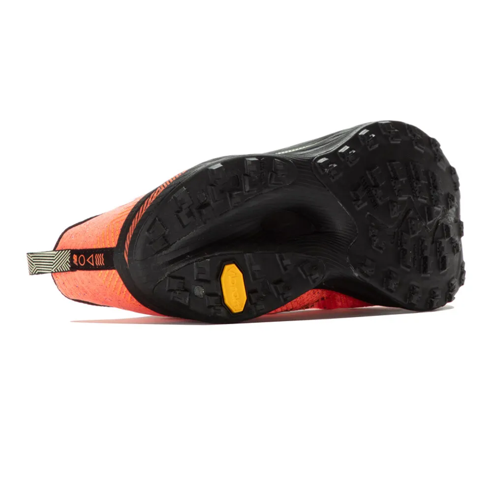 New Balance FuelCell SuperComp per donna Scarpe da Trail Running - SS24