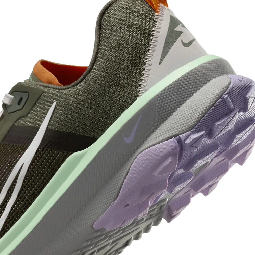 Nike React Kiger 9 Scarpe da Trail Running - SU24