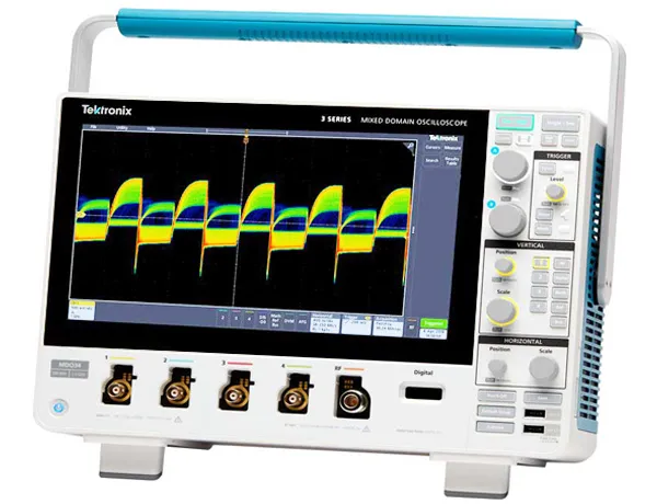 Oscilloscopio Da banco Tektronix MDO32, 2 ch. analogici, 16 ch. digitali, 200MHz