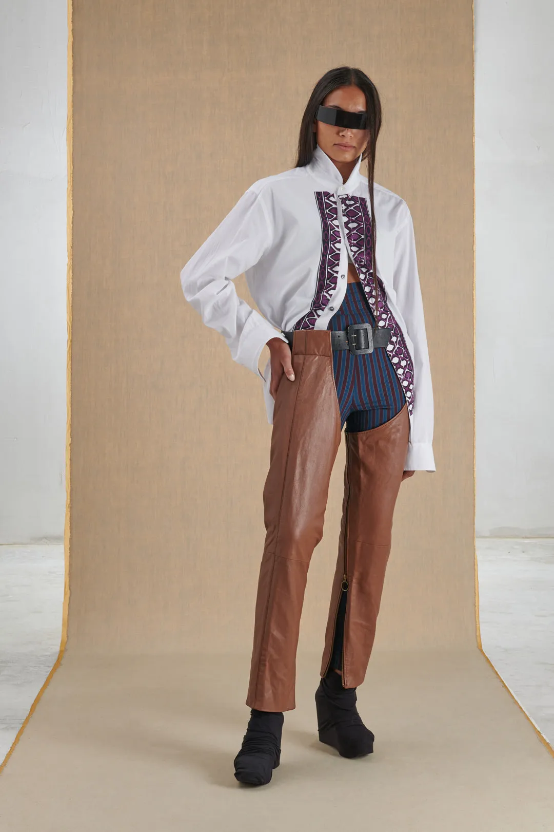 PANTALONE MODELLO COWBOY MARRONE