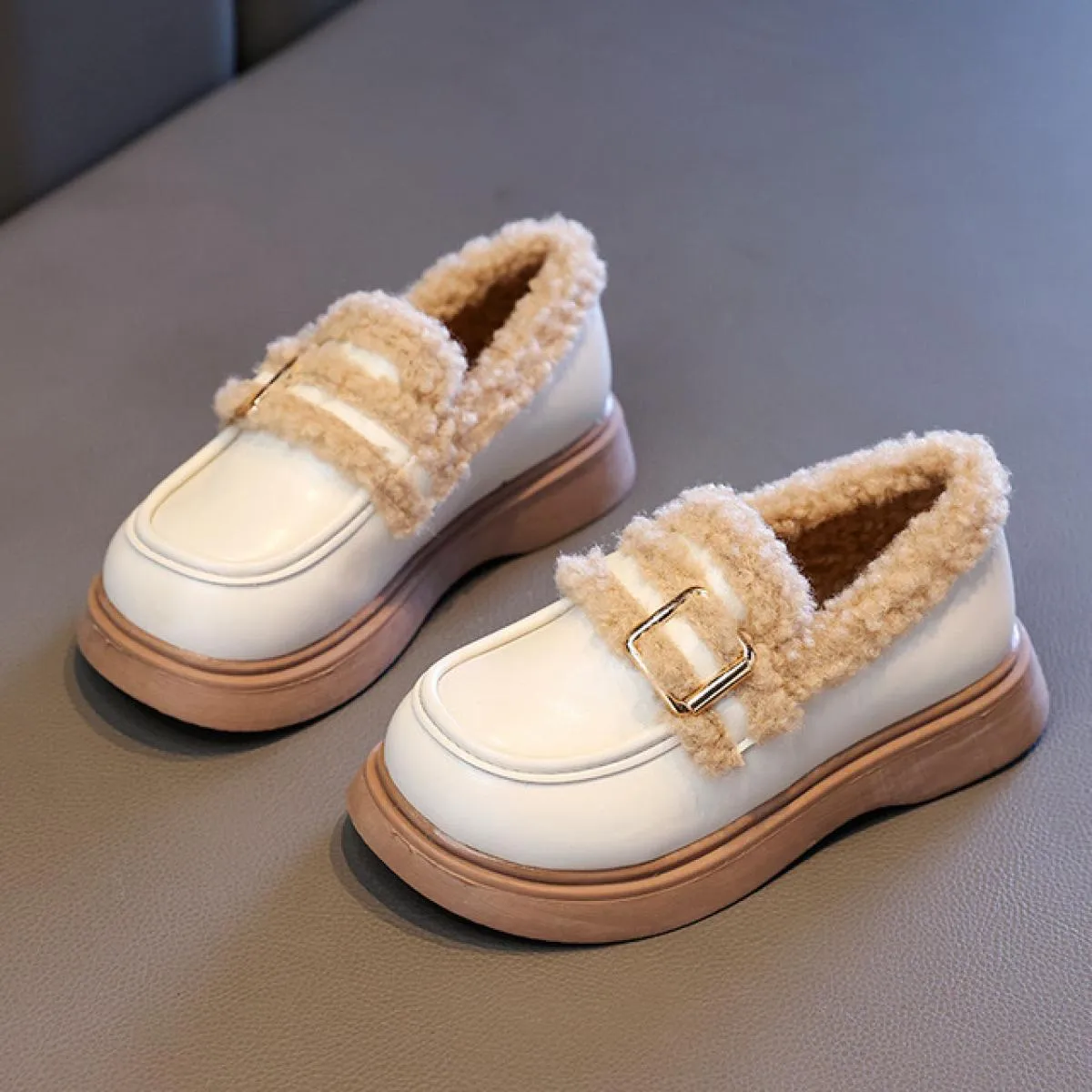 Scarpe in pelle PU con zeppa Ragazze Scuola invernale Tempo libero Scarpe da studente con fondo addensato Scarpe da principessa