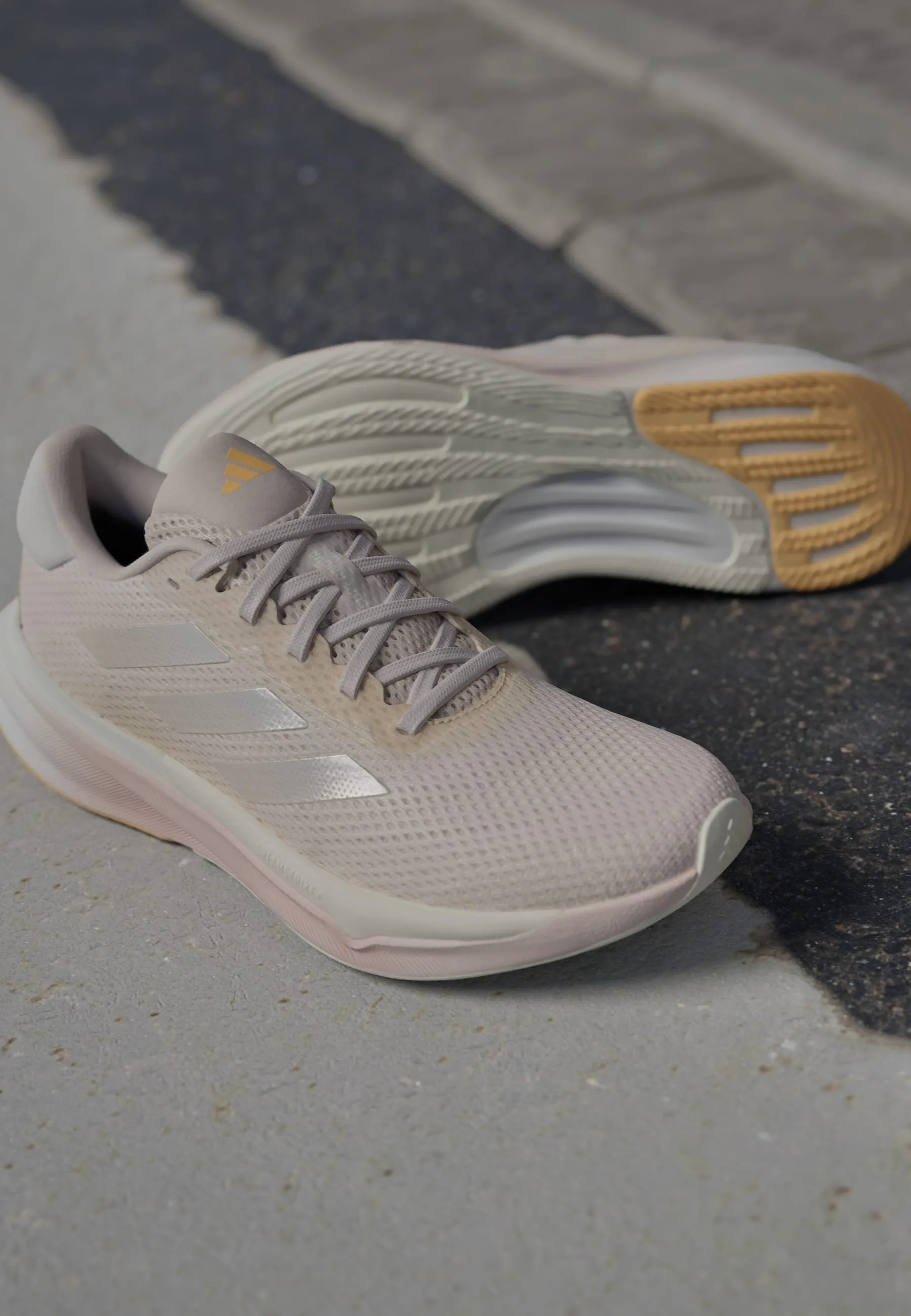 SUPERNOVA STRIDE  - Scarpe running neutre