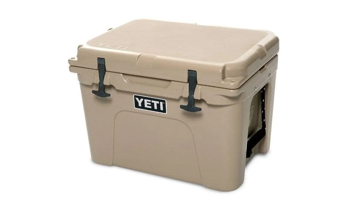 Tundra 35 Hard Cooler Tan